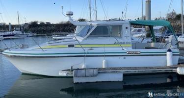 Beneteau Antares 800