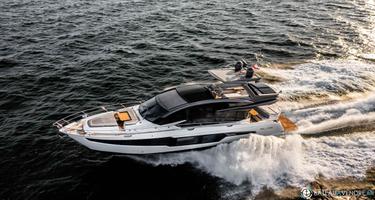 Galeon  700 Skydeck