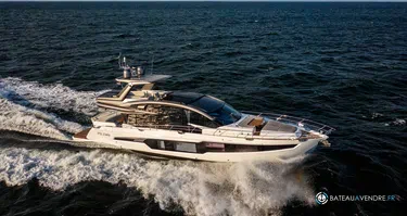 Galeon  700 Skydeck
