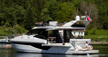 Galeon  460 Fly