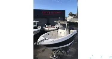 Wellcraft Scarab 25