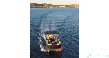 Smartliner Pontoon 18