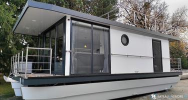 House Boat Independant 10x4,5m