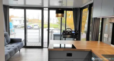 House Boat Independant 10x4,5m