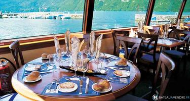 Bateau Passagers Bar Restaurant 75 Pax Luxe