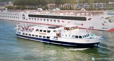 Bateau Passagers 150 Pax Restaurant 2 Niveaux