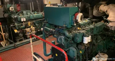 Bateau De Fret 900T