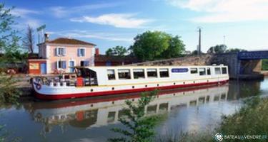 Bateau Passagers Croisiere Hotel Restaurant