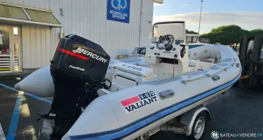 Valiant  570 Vanguard