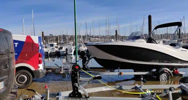 Quicksilver Activ 555 Open