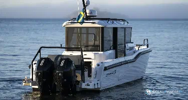 Dromeas Yachts D28 SUV