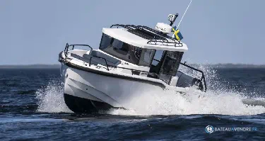 Dromeas Yachts D28 SUV