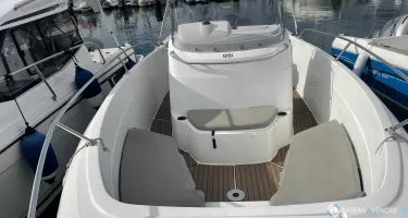 Jeanneau Cap Camarat 7.5 CC