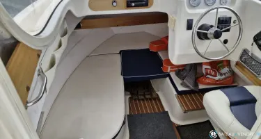 Quicksilver  580 Pilothouse