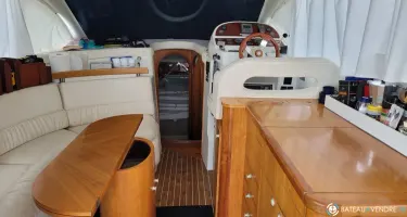 ST Boats  34 Cruiser Fly