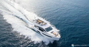 Sealine  F530