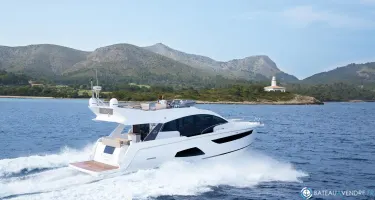 Sealine  F530