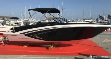Glastron  GT
