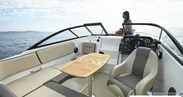 Bayliner VR5 Cuddy OB