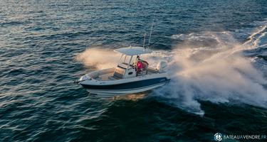 Boston Whaler  230 Outrage