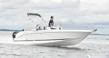 B2 Marine Cap Ferret 652 Open