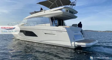 Prestige Yachts Prestige 520 Fly