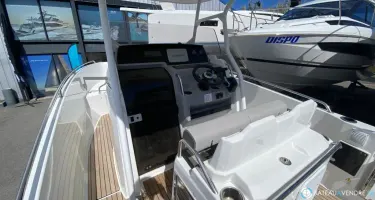 Jeanneau Cap Camarat 7.5 CC Serie 3