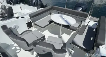 Jeanneau Cap Camarat 7.5 CC Serie 3