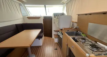 Jeanneau Merry Fisher 10