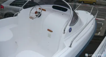B2 Marine Cap Ferret 472 Cruiser