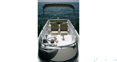 B2 Marine Cap Ferret 522 Sun Deck