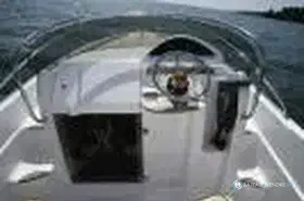 B2 Marine Cap Ferret 522 Sun Deck