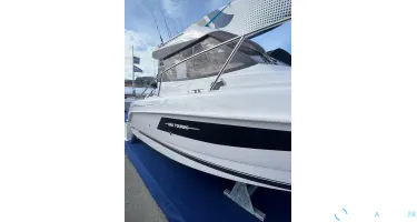 B2 Marine Cap Ferret 228 Touring