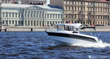Parker  660 Pilothouse