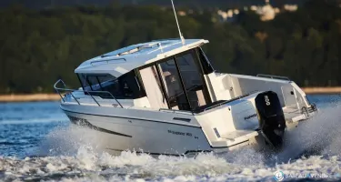 Parker  920 Explorer Max