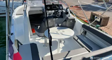 Jeanneau Cap Camarat 6.5 WA Serie 3