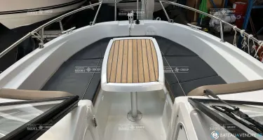 Jeanneau Cap Camarat 5.5 BR