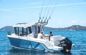 Quicksilver Captur 705 Pilothouse