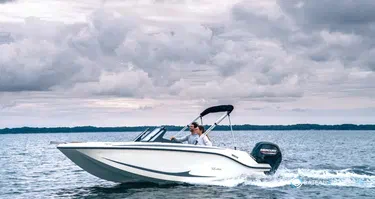 Quicksilver Activ 525 Axess