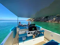De Antonio Yachts D28 Deck