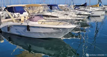 Sessa Marine Key Largo 27 Inboard