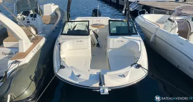 Sea Ray  210