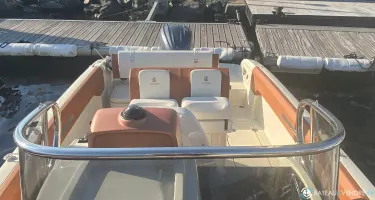 Invictus  270 FX