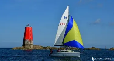 B2 Marine Blue Djinn