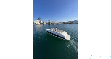 Bayliner  702