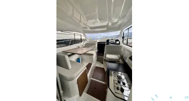 Beneteau Antares 8 Fishing
