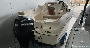 Quicksilver Activ 470 Open