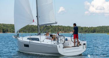 Beneteau Oceanis 30.1