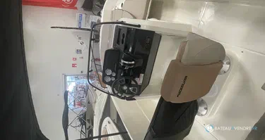 Quicksilver Activ 555 Open