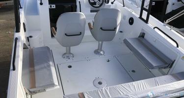 Beneteau Flyer 8 SUNdeck V2